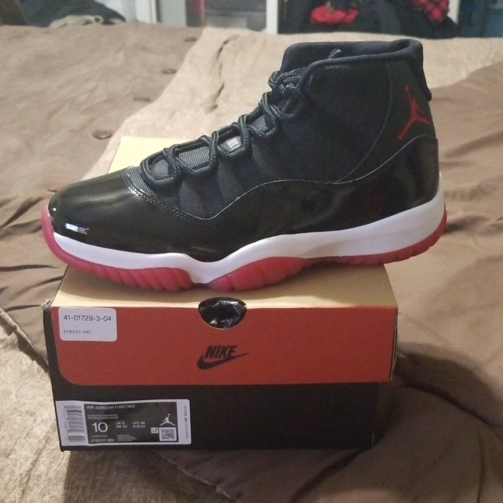 Jordan 11's